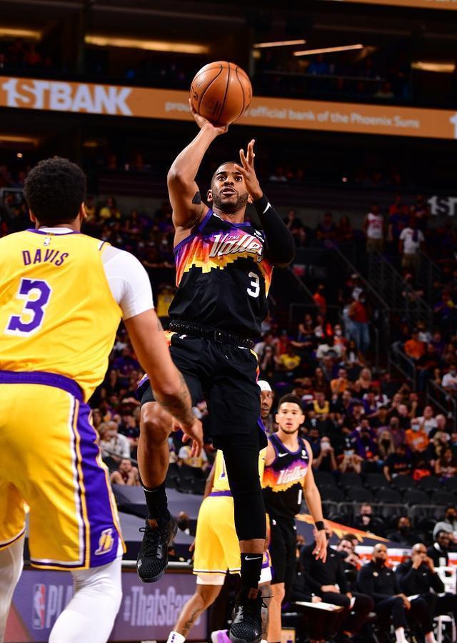 成为火箭防 成为火箭防