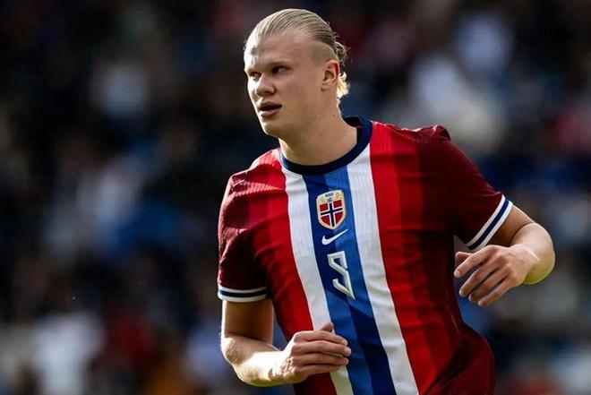 2. 詹姆斯8次：常规赛3次+季后赛5次