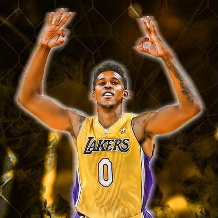 的持球牵制 的持球牵制