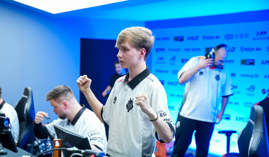 锋线补强！湖人有意雄鹿冠军前锋波蒂斯，东契奇老詹获最佳帮手